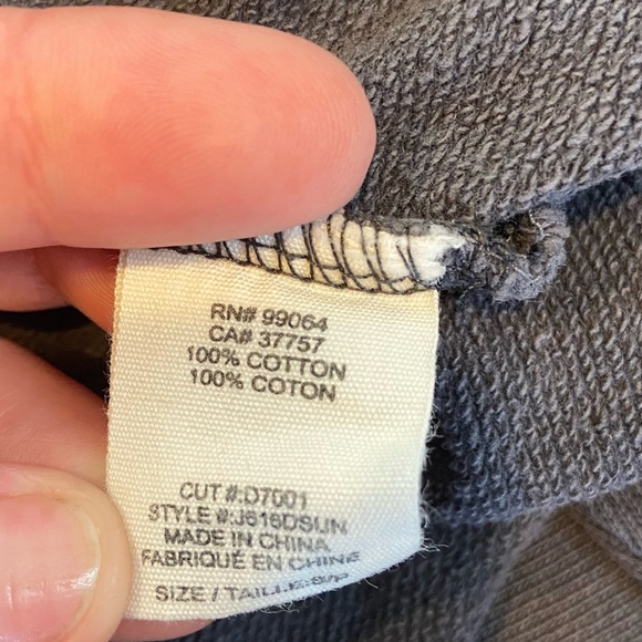 Billabong Embroidered laser cut Eyelet Shoulder Cutoff Terry Crop Top Small Gray - Picture 6 of 7